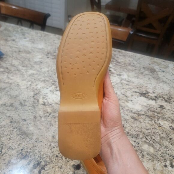 Tod's Vintage Leather Driving Loafers. Size 7.5. - Picture 12 of 14